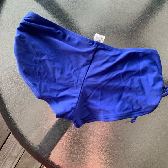 Cute tie bottoms, more coverage - Picture 4 of 4